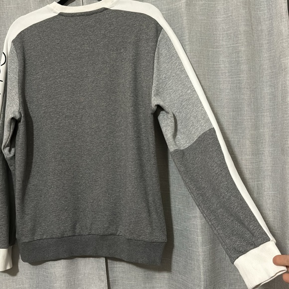 Men’s Calvin Klein Color Block Crewneck Sweatshirt-Sz M-Like New-Gray/White - Picture 11 of 16